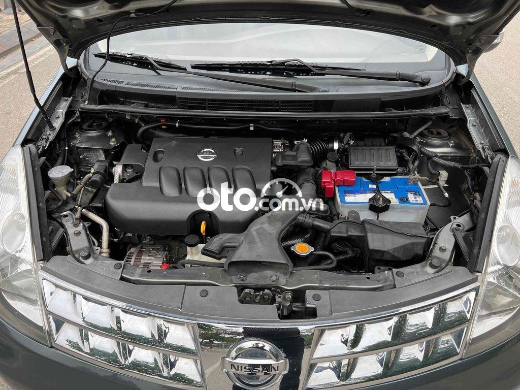 Nissan Livina Bán  Grand  xe gia đình ( mua từ mới ) 2011 - Bán nissan Grand livina xe gia đình ( mua từ mới )