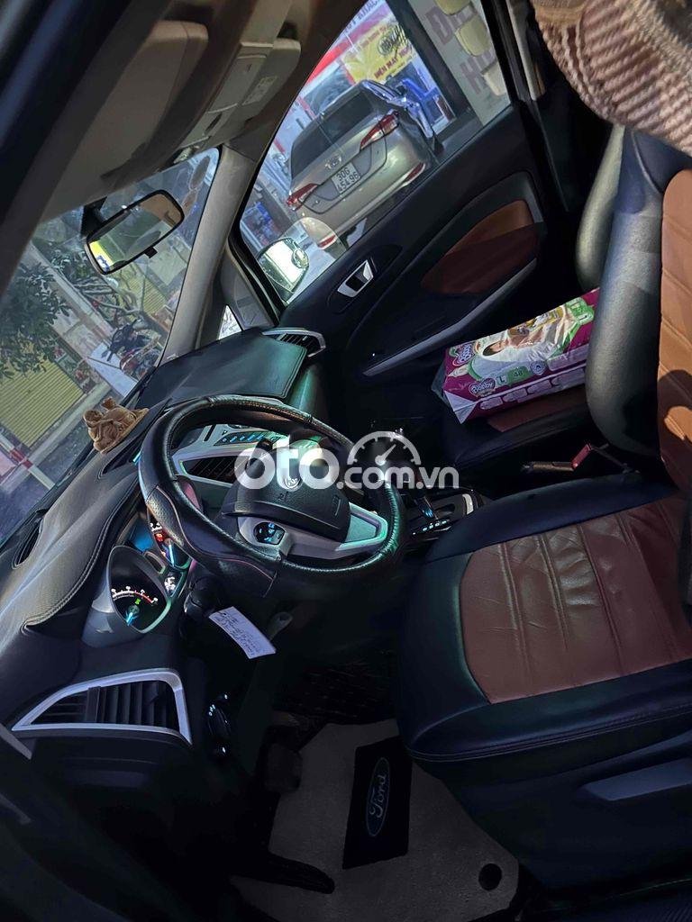 Ford EcoSport cần bán ngấp xe 5 chỗ đời cao 2014 - cần bán ngấp xe 5 chỗ đời cao