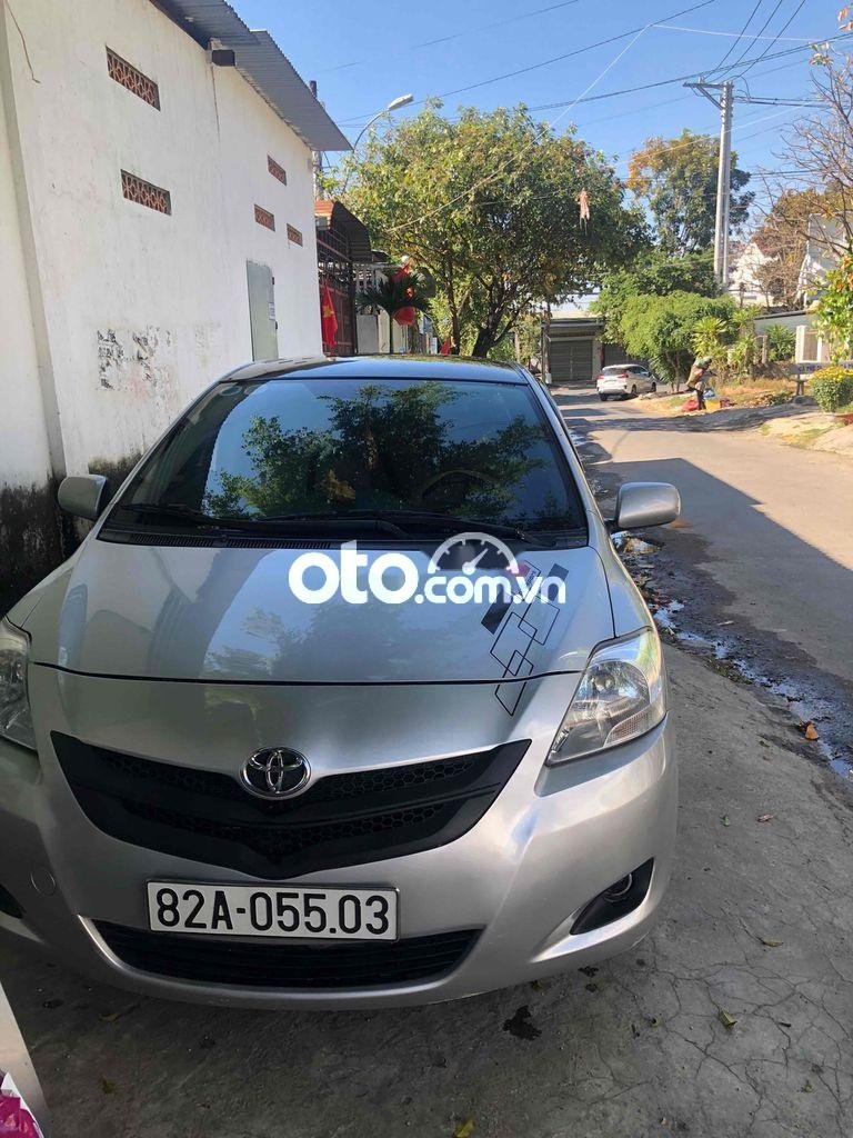 Toyota Yaris  yarit 1.3At.màu bạc 2008. 2008 - toyota yarit 1.3At.màu bạc 2008.