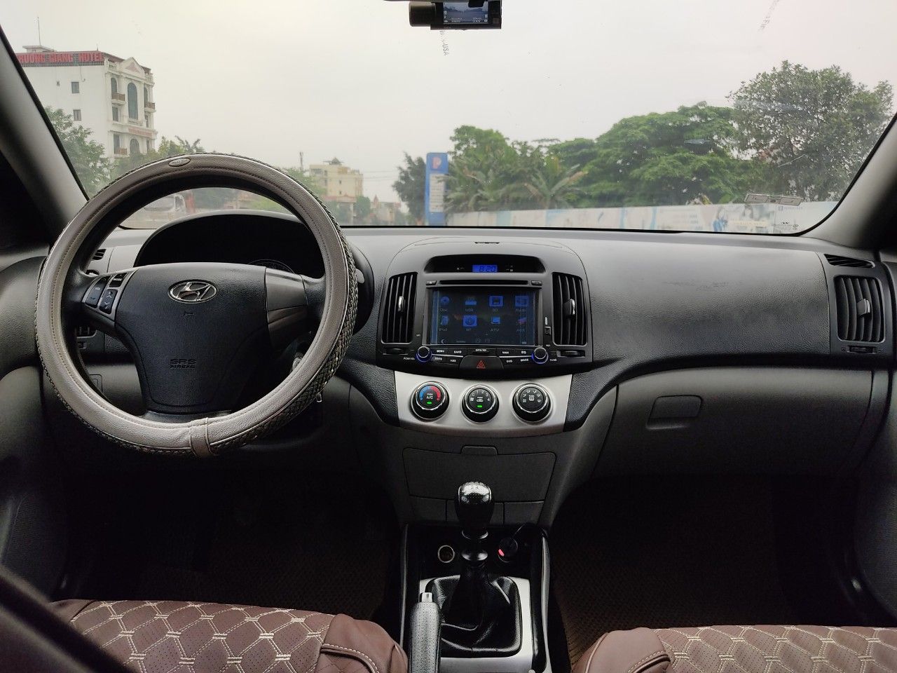 Hyundai Avante 2011 - Màu trắng xịn, xe tư nhân