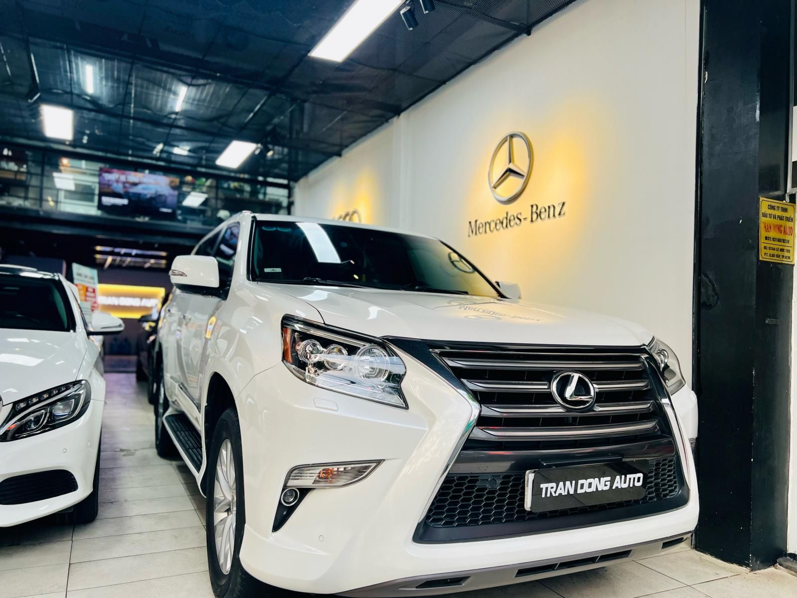 Lexus GX 460 2014 - Mẫu 2015, xe 1 chủ mua mới chạy 45.000 miles còn rất mới, bao check hãng