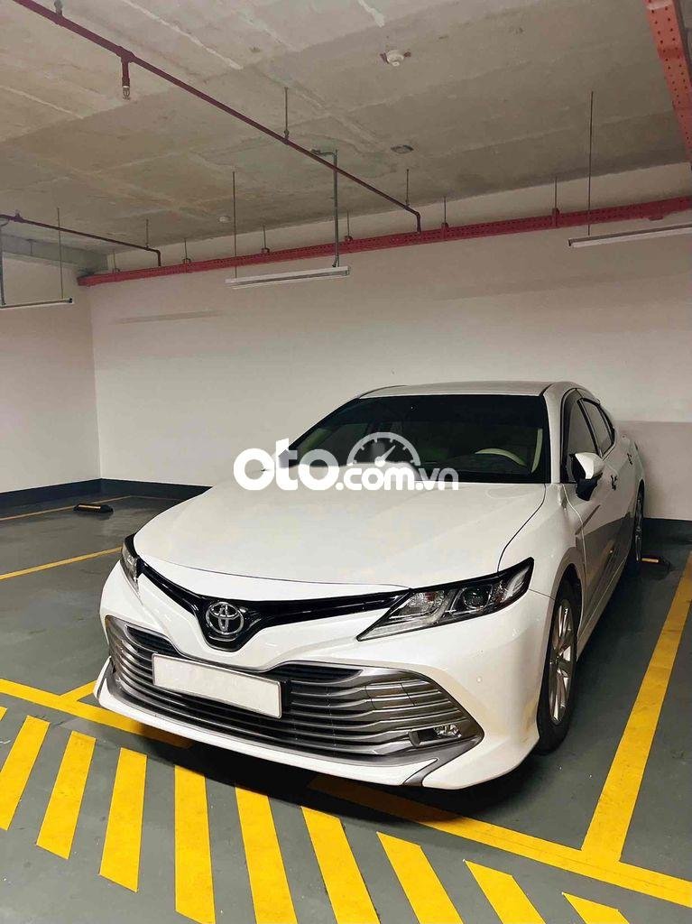 Toyota Camry bán xe   sx 2019 màu trắng 2019 - bán xe toyota camry sx 2019 màu trắng