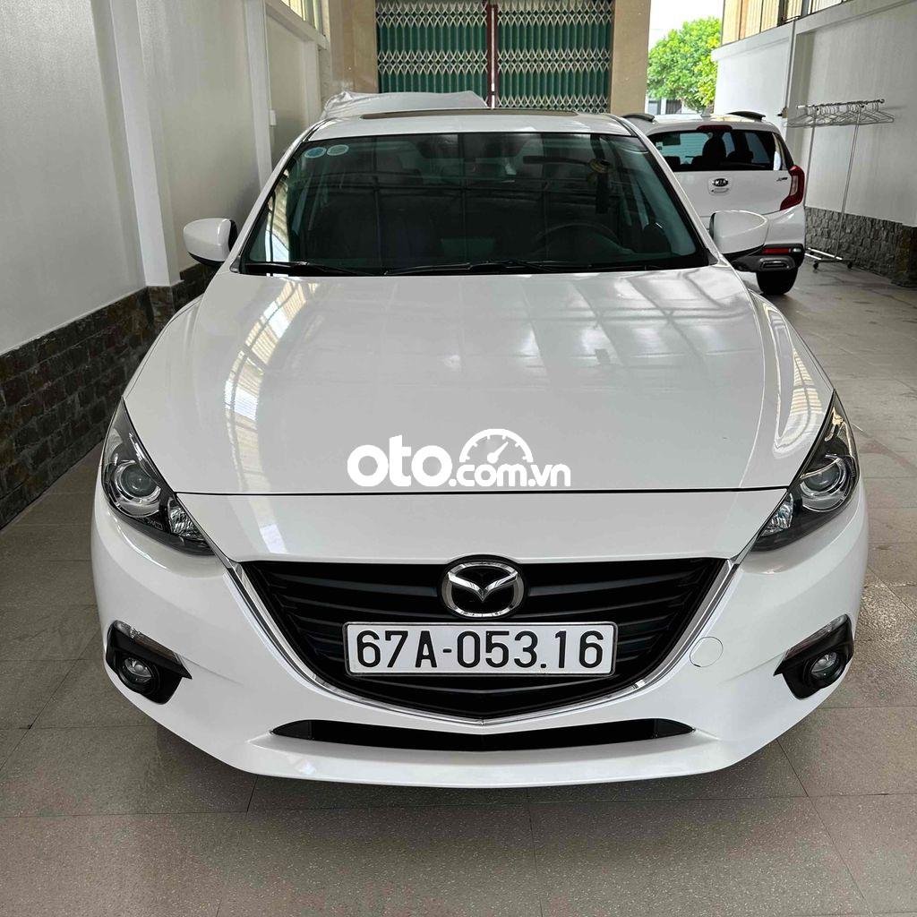 Mazda 3 Bán    1.5 full option 2016 - Bán Mazda 3 hatchback 1.5 full option