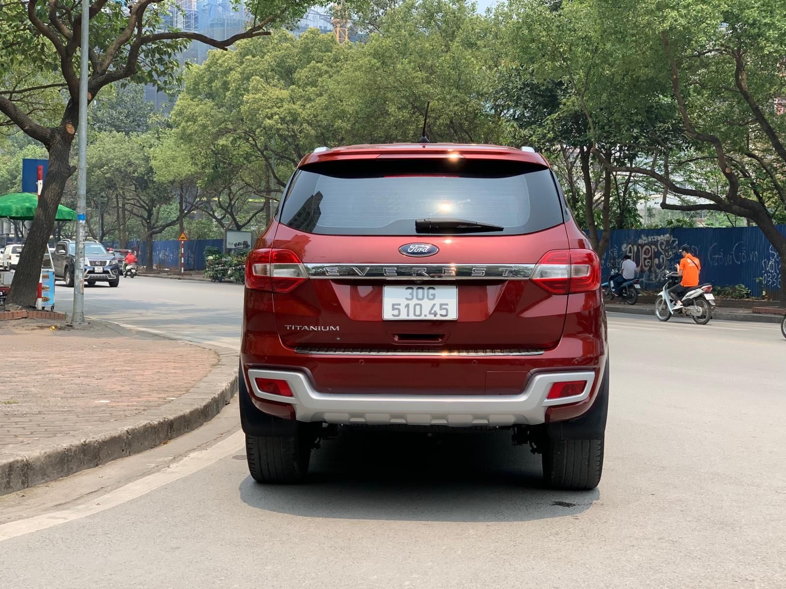 Ford Everest 2020 - Số tự động