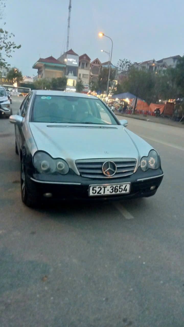 Mercedes-Benz C200 2001 - Xe đẹp