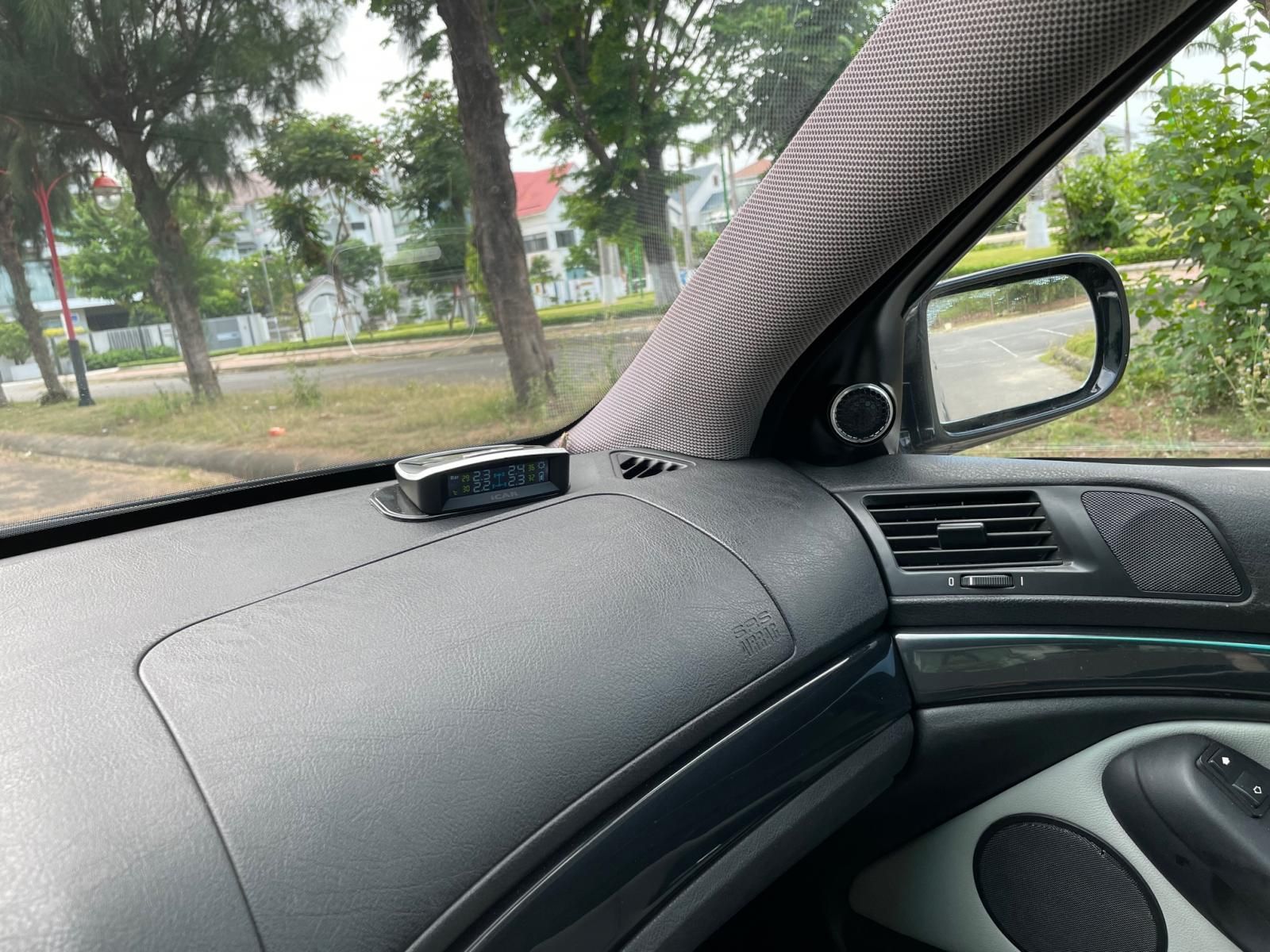 BMW 525i 2003 - Đang hoạt động tốt không phải sửa chữa gì thêm nữa