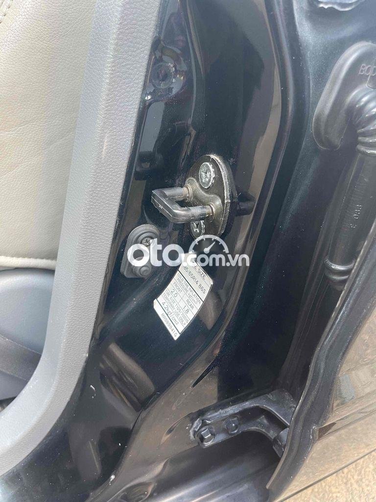 Mitsubishi Lancer   1.6 MT Chuẩn zin xe gia đình 2005 - Mitsubishi Lancer 1.6 MT Chuẩn zin xe gia đình