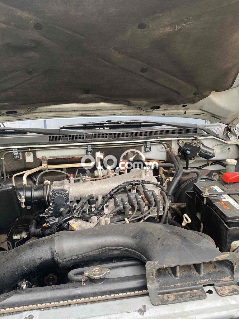 Mitsubishi Pajero xe gia đình cần bán . 2004 - xe gia đình cần bán .