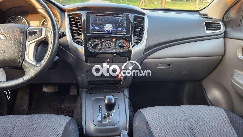 Mitsubishi Triton Bán xe bán tải  AT 2018 xe 1 chủ , mới 90% 2018 - Bán xe bán tải triton AT 2018 xe 1 chủ , mới 90%