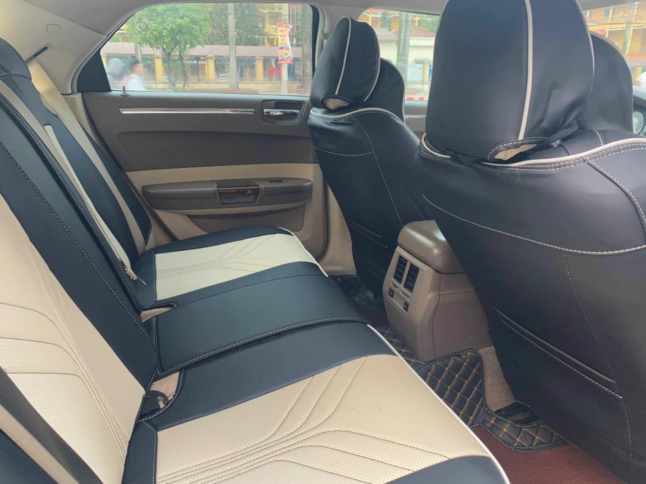 Chrysler 300 2009 - Nhập Canada