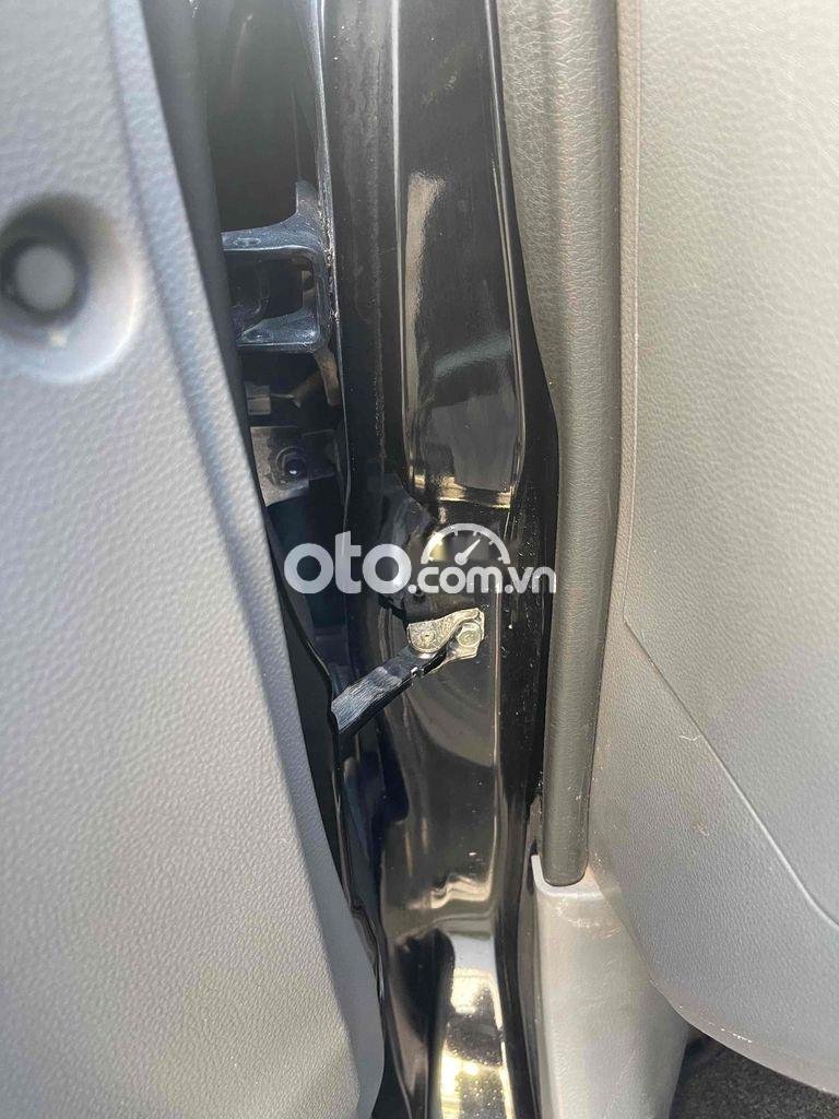 Mitsubishi Lancer   1.6 MT Chuẩn zin xe gia đình 2005 - Mitsubishi Lancer 1.6 MT Chuẩn zin xe gia đình