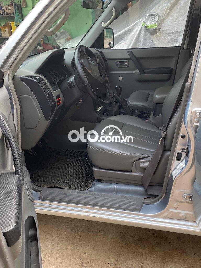 Mitsubishi Pajero xe gia đình cần bán . 2004 - xe gia đình cần bán .