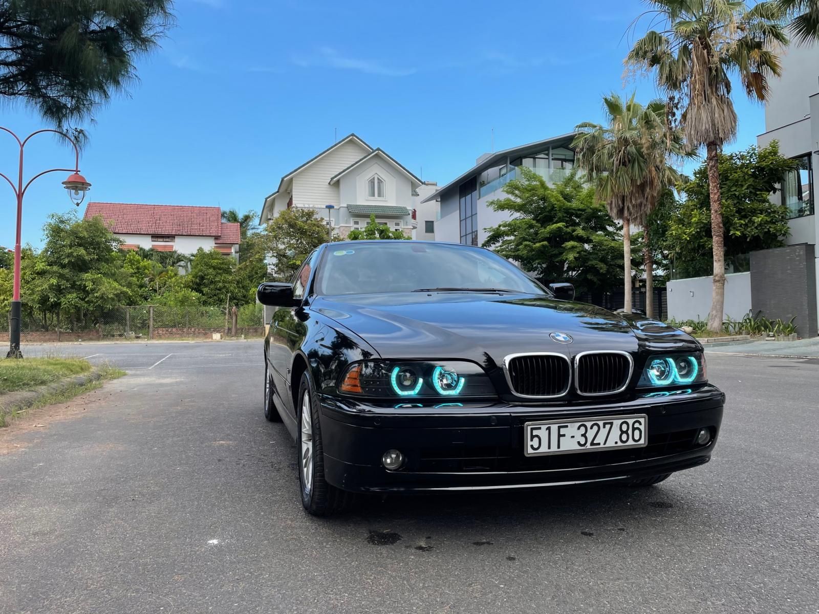 BMW 525i 2003 - Đang hoạt động tốt không phải sửa chữa gì thêm nữa