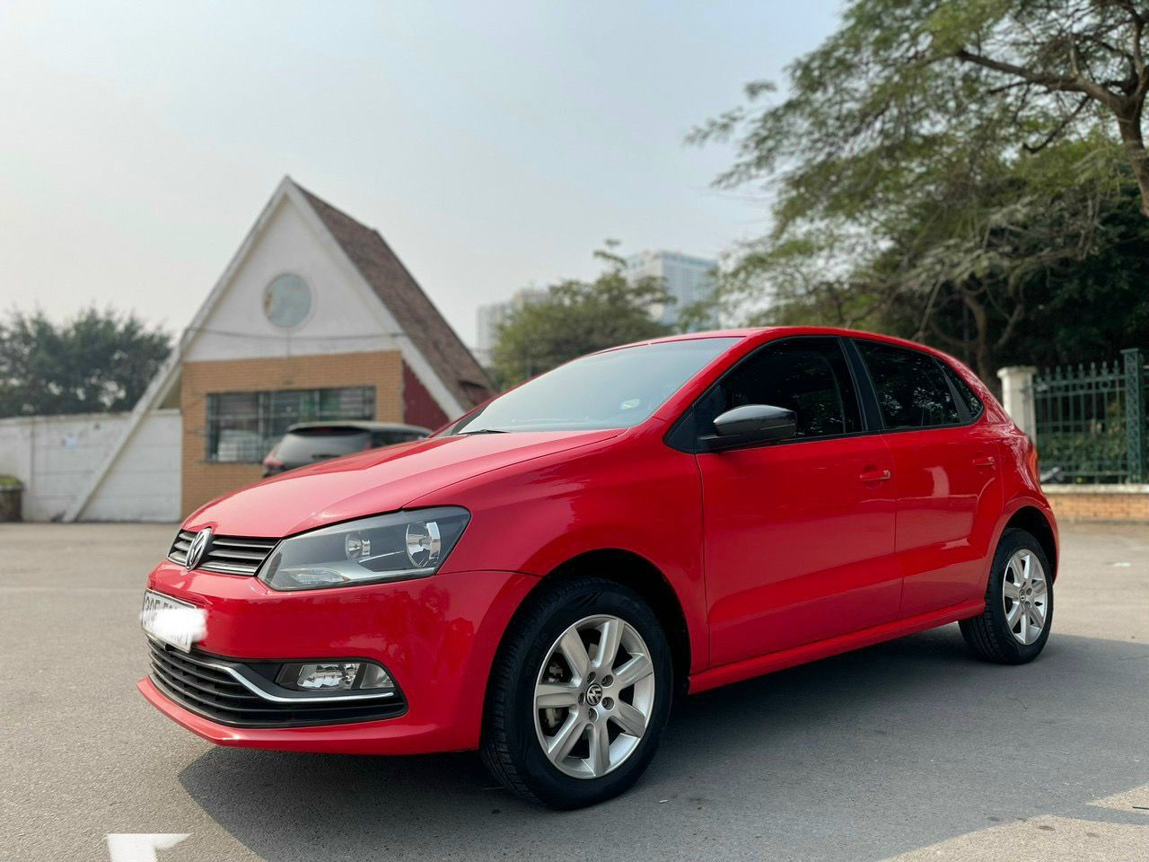 Volkswagen Polo 2018 - Xe cá nhân 1 chủ từ mới