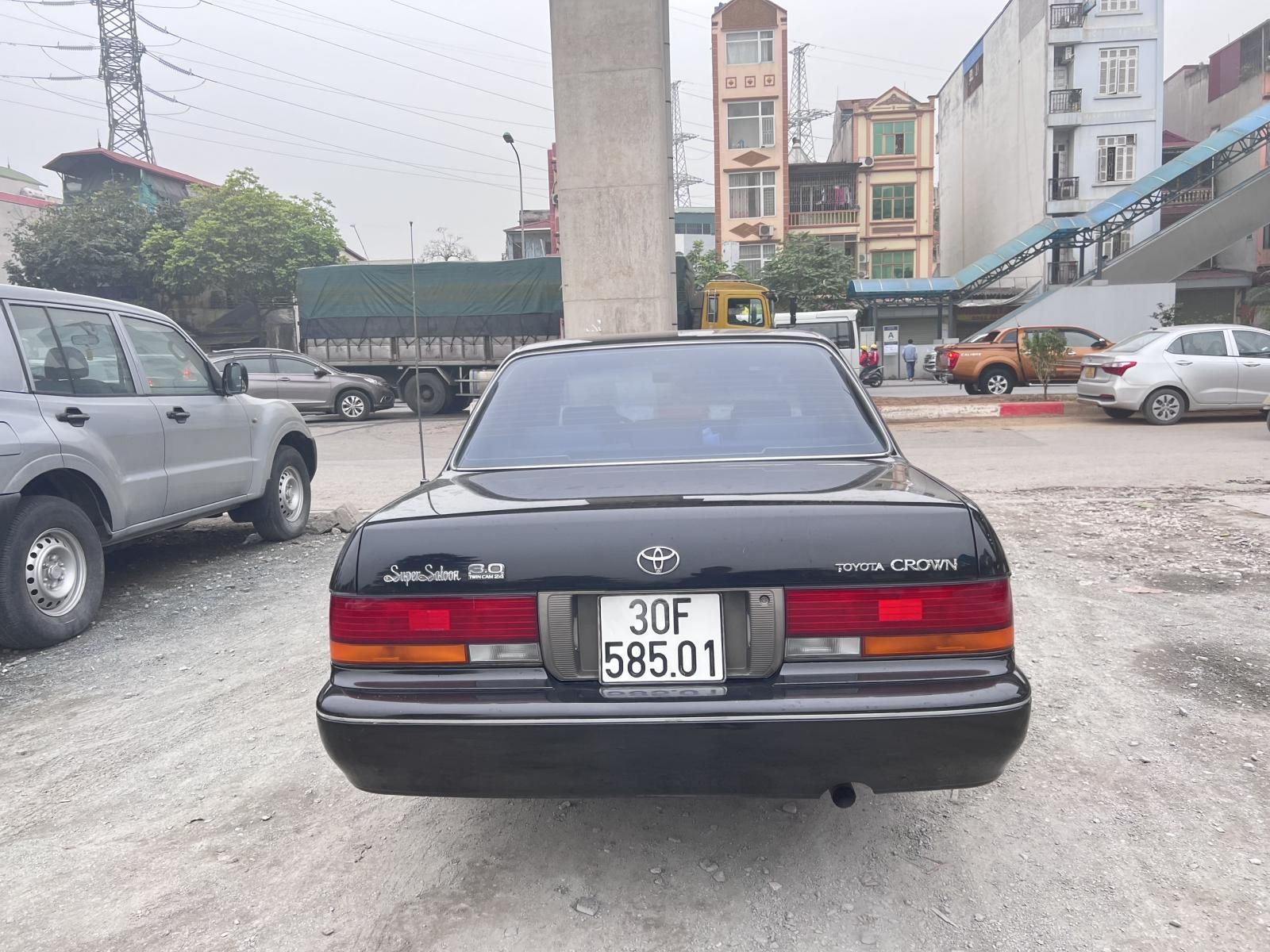 Toyota Crown 1995 - Xe chạy 18 vạn