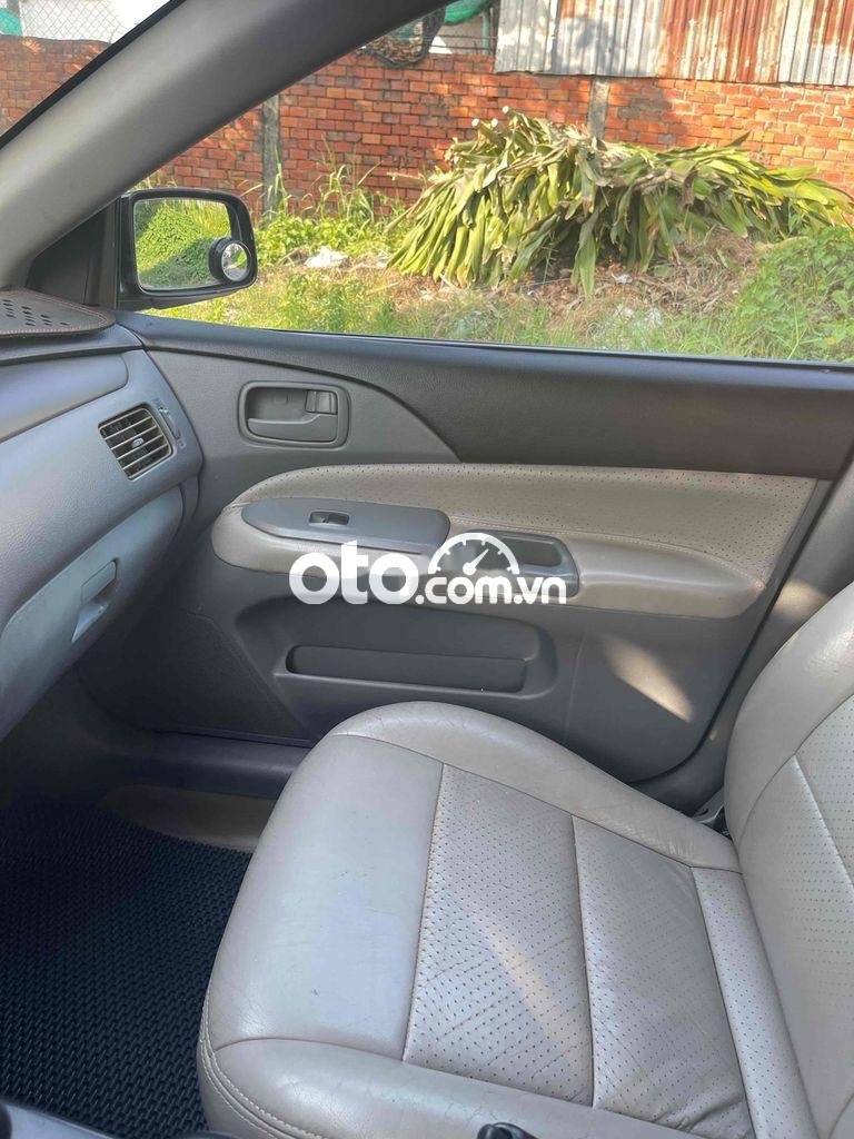 Mitsubishi Lancer   1.6 MT Chuẩn zin xe gia đình 2005 - Mitsubishi Lancer 1.6 MT Chuẩn zin xe gia đình