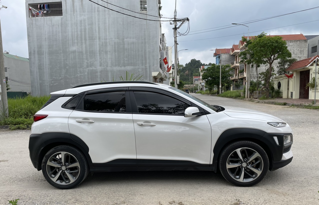 Hyundai Kona 2019 - Chính chủ cần bán Xe Hyundai Kona 2.0 ATH 2019 - 550 Triệu