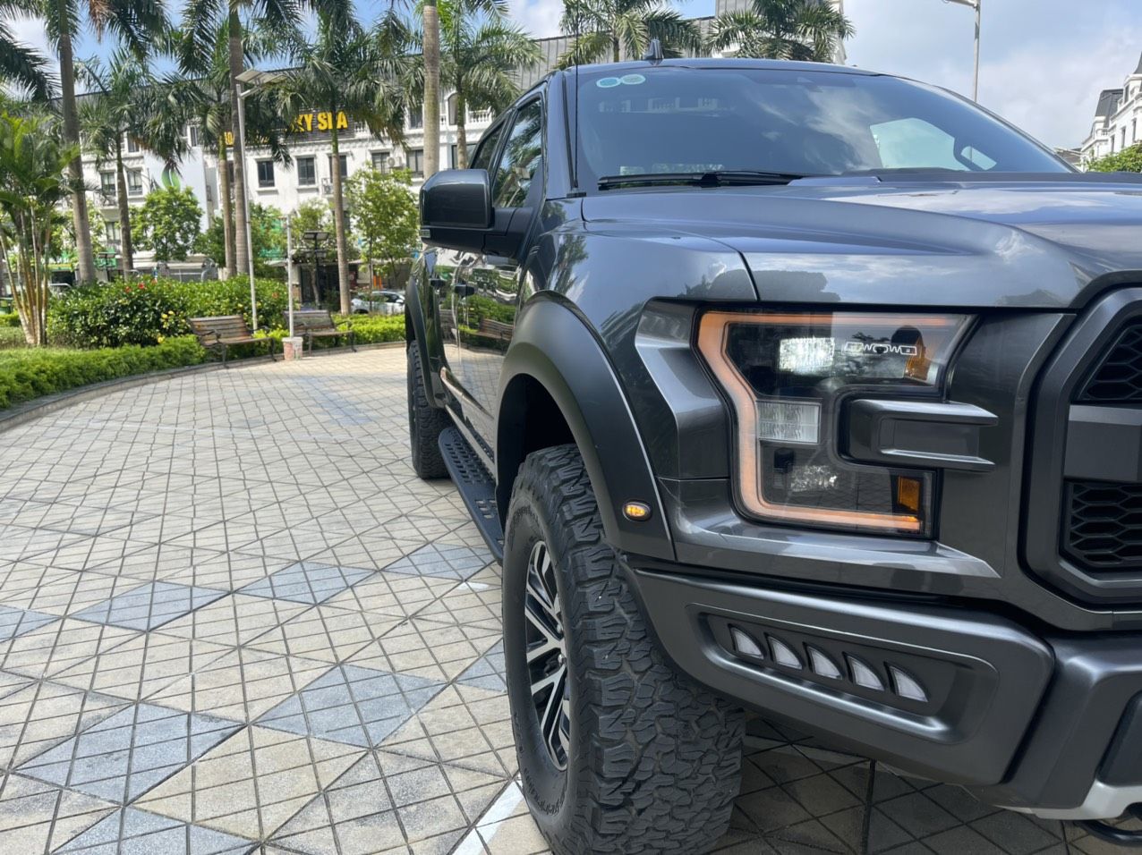 Ford F 150 2019 - Đăng ký 2020, biển 30Gxxx