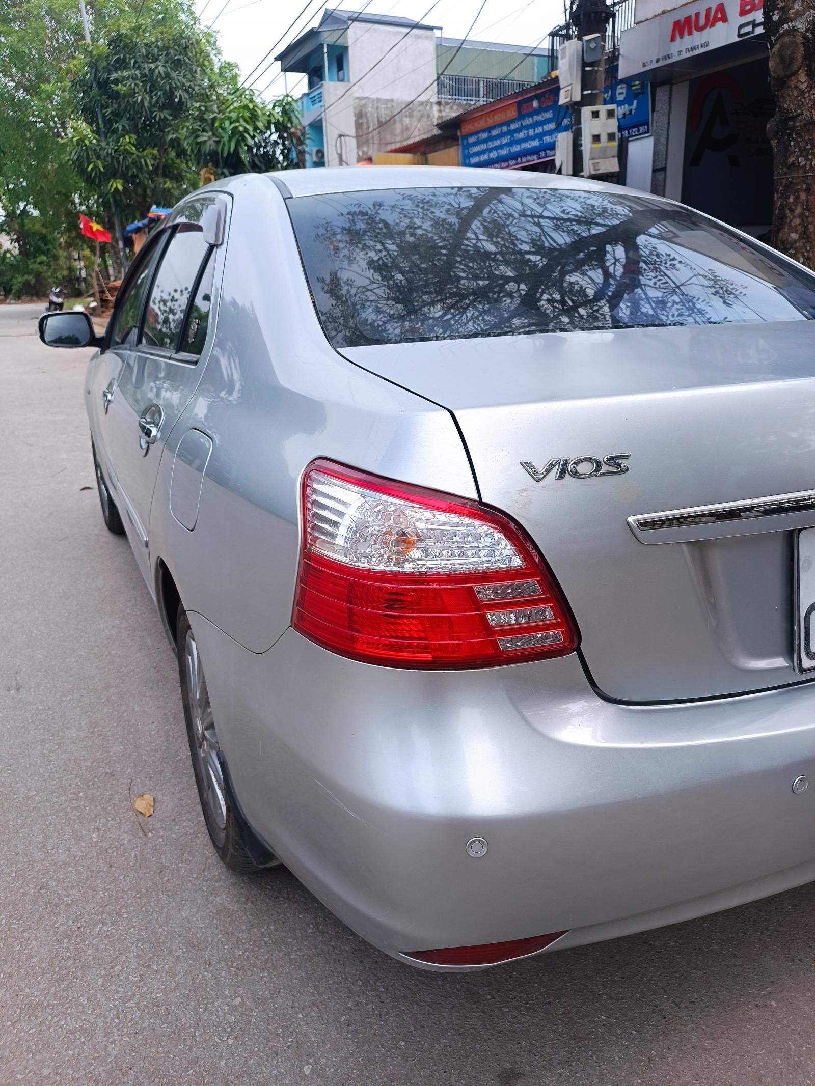 Toyota Vios 2012 - Xe nhập full option