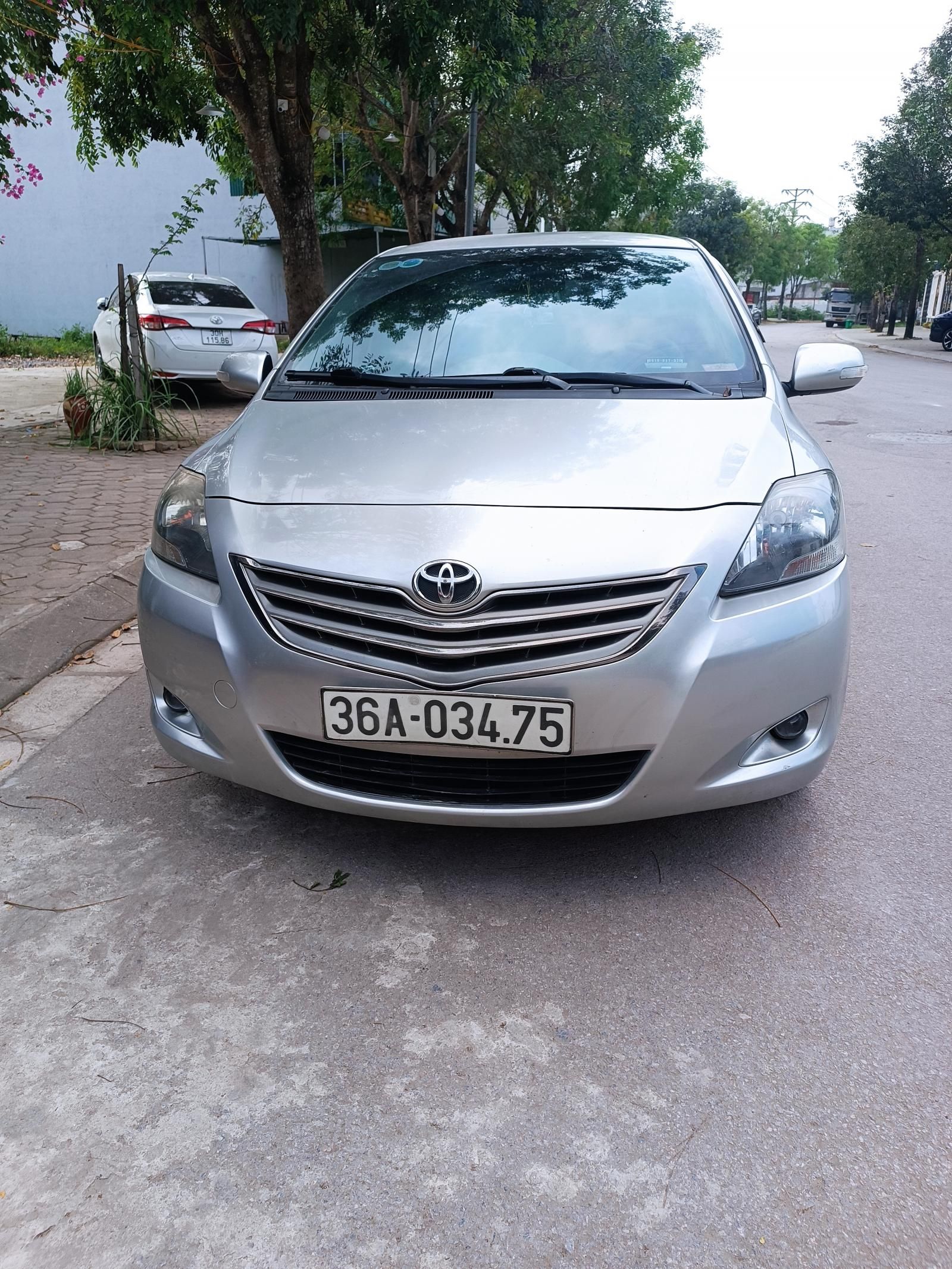 Toyota Vios 2012 - Xe nhập full option