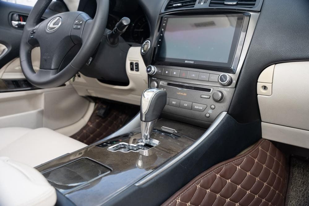 Lexus IS 250 2010 - Biển Hà Nội, lên full form 2020