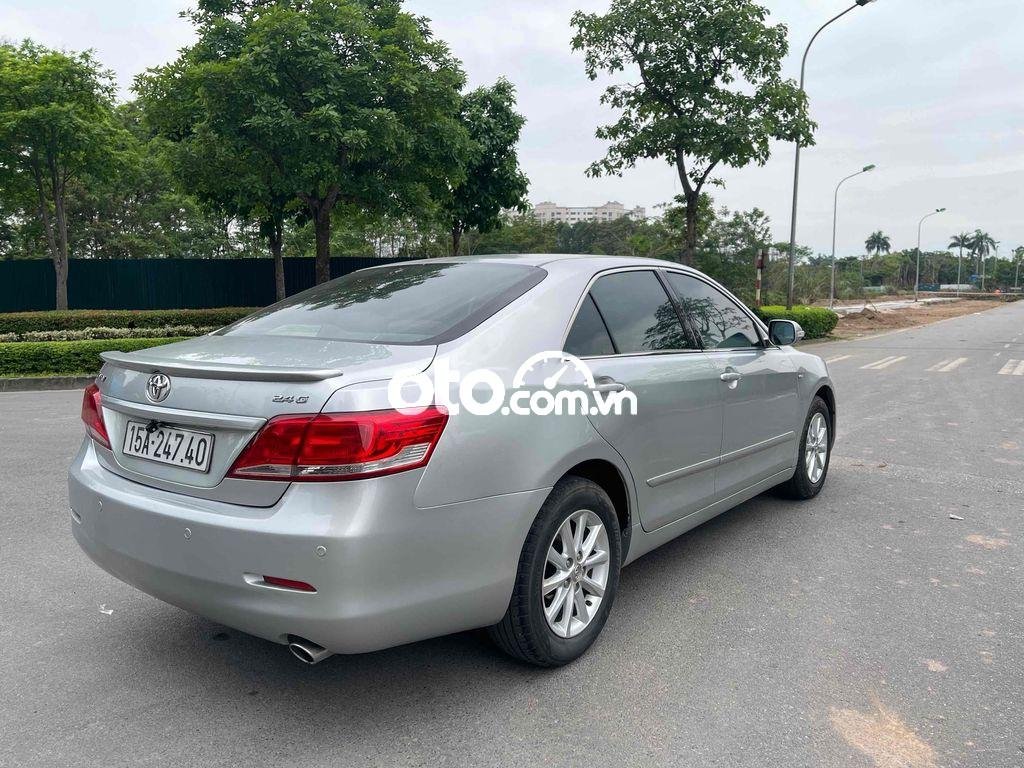 Toyota Camry gia đình cần bán xe 2011 - gia đình cần bán xe