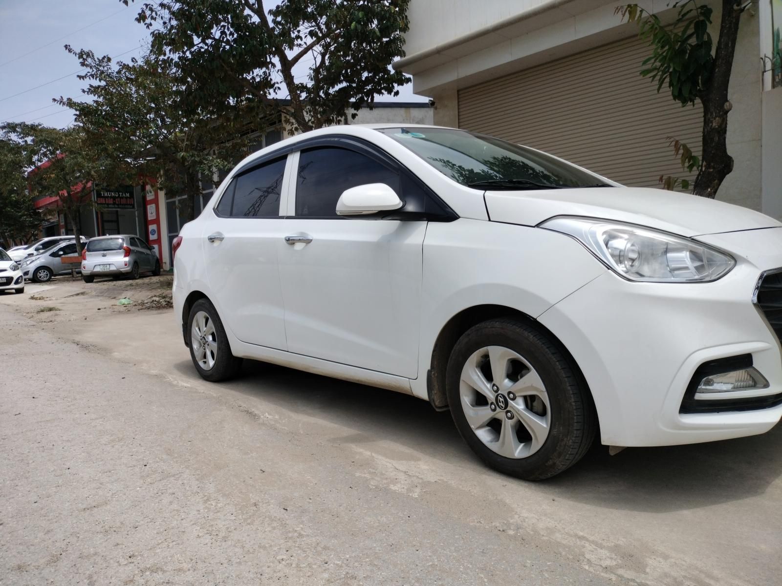 Hyundai Grand i10 2018 - Xe đẹp không lỗi