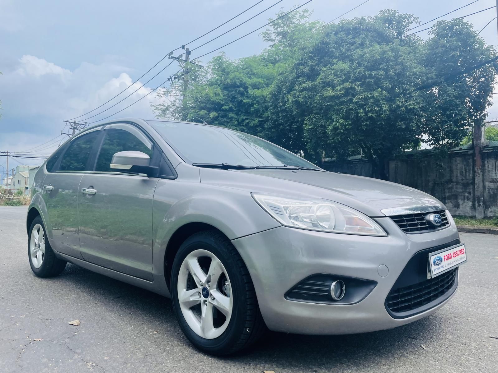 Ford Focus 2011 - Màu xám, 315 triệu