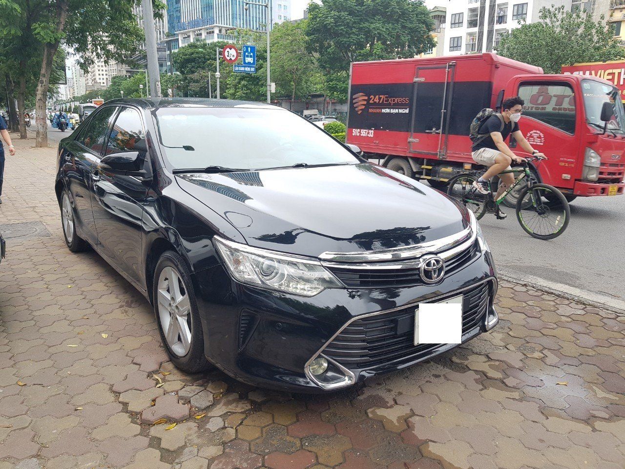 Toyota Camry 2017 - 1 chủ từ đầu, biển HN