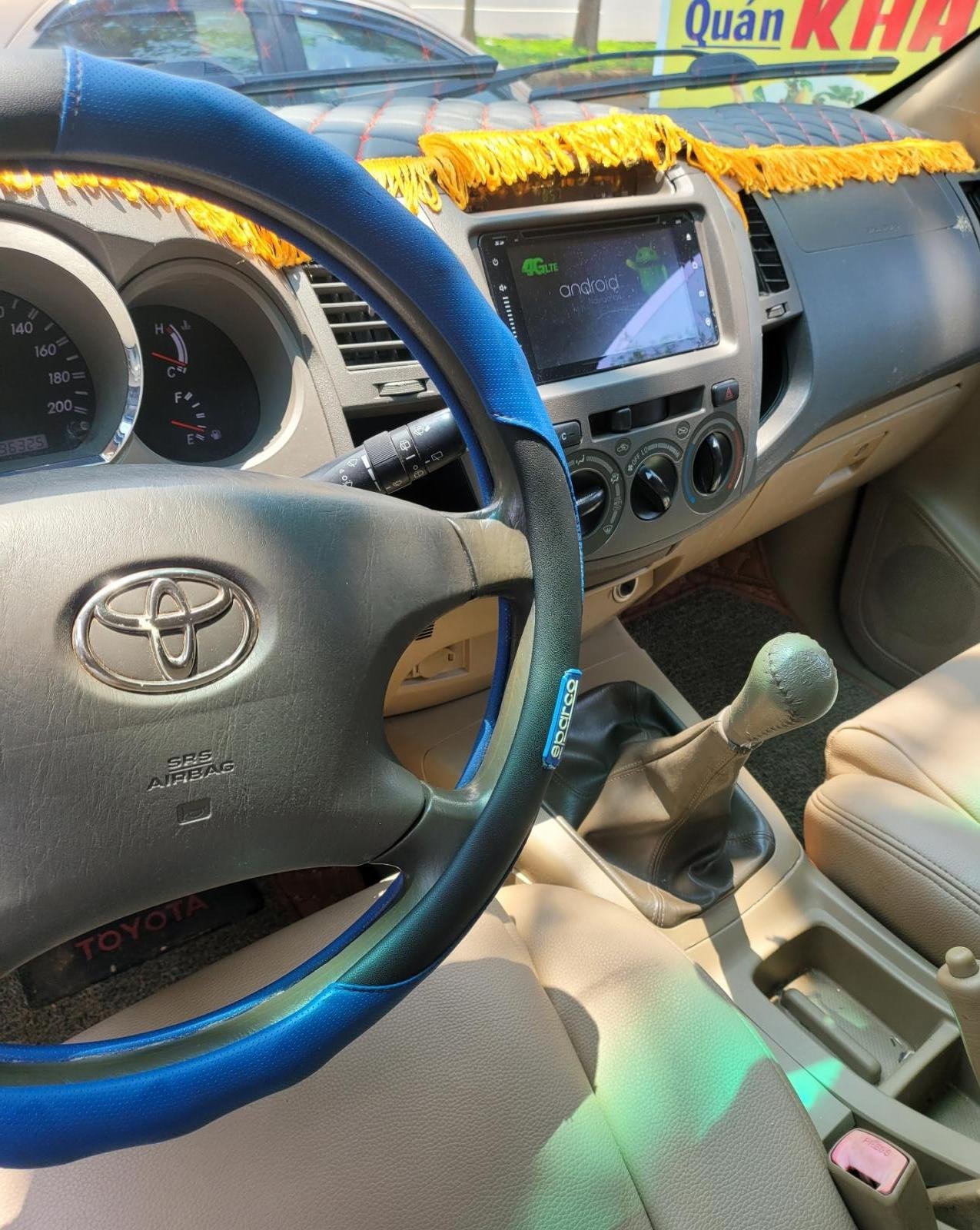 Toyota Fortuner 2010 - Máy dầu, số sàn