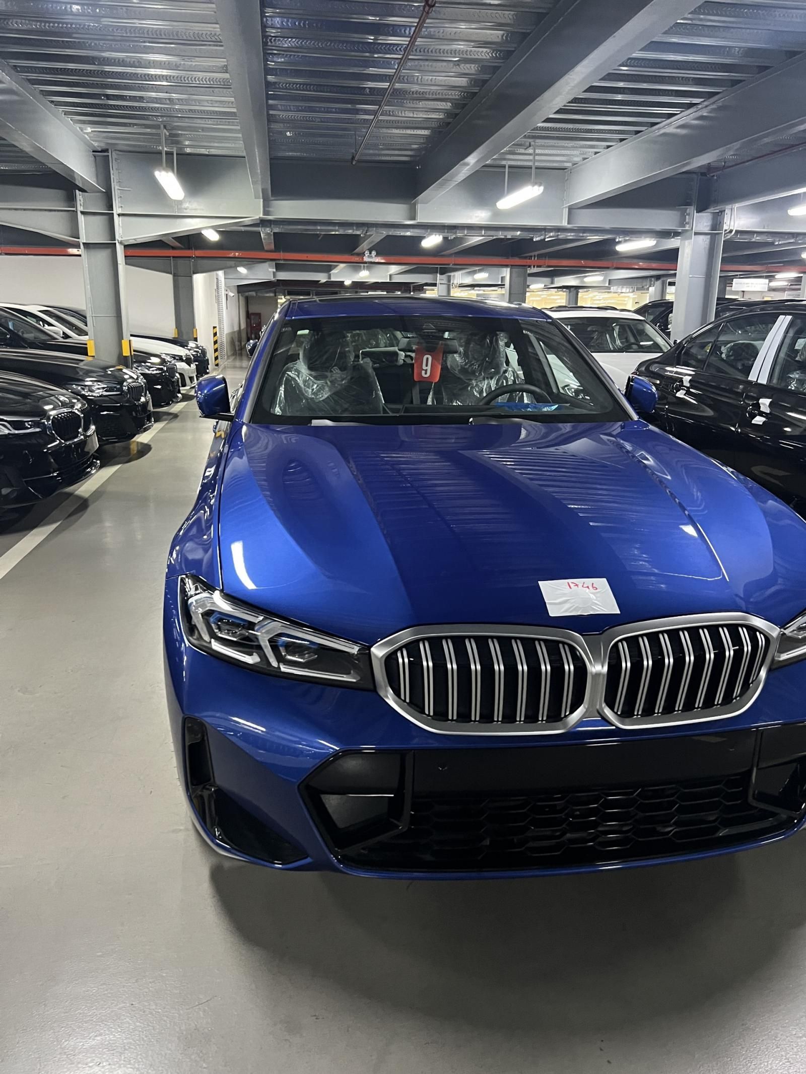 BMW 330i 2023 - Giá tốt nhất miền Nam, đủ màu, giao ngay, tặng phụ kiện theo xe - liên hệ ngay em Dương