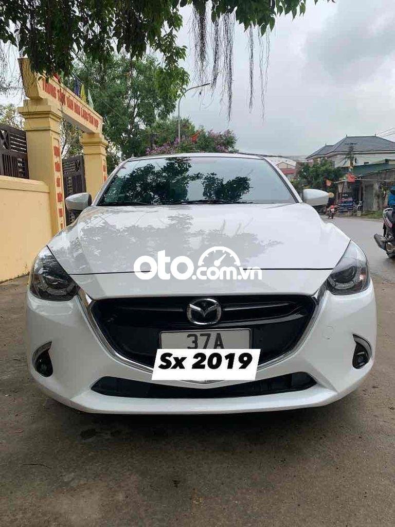 Mazda 2 Gia đình bán xe   bản đủ (Premium) như mới 2019 - Gia đình bán xe mazda 2 bản đủ (Premium) như mới