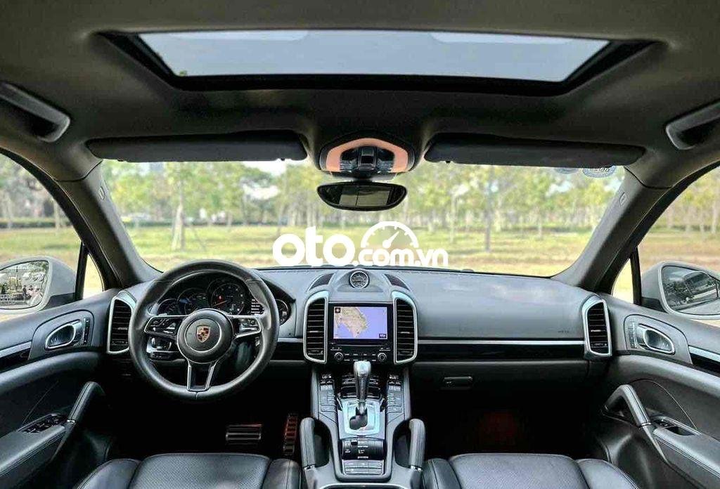 Porsche Cayenne  Cayene Platium full option từ hãng 2017 - Porsche Cayene Platium full option từ hãng