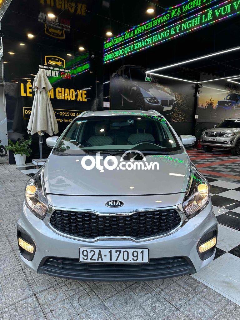 Kia Rondo   số sàn 2019 - Kia rondo số sàn