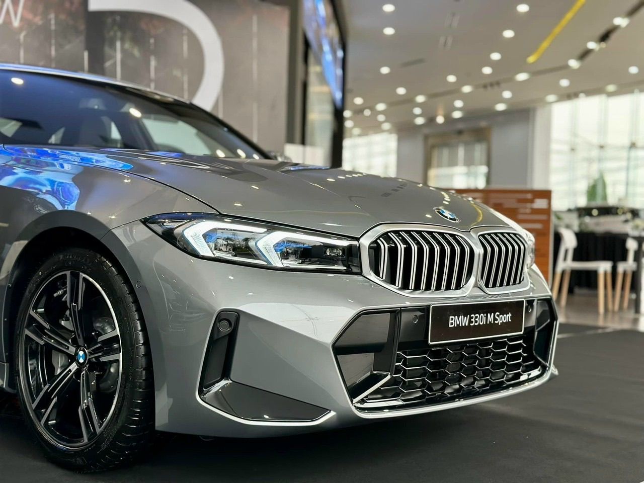 BMW 330i 2023 - Hót nhất thị trường