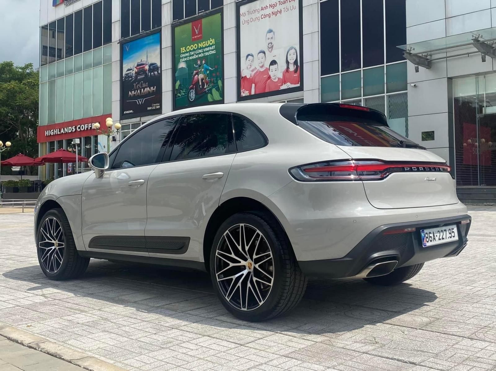 Porsche Macan 2022 - Bao đậu bank 70_90% (Ib Zalo tư vấn trực tiếp 24/7)