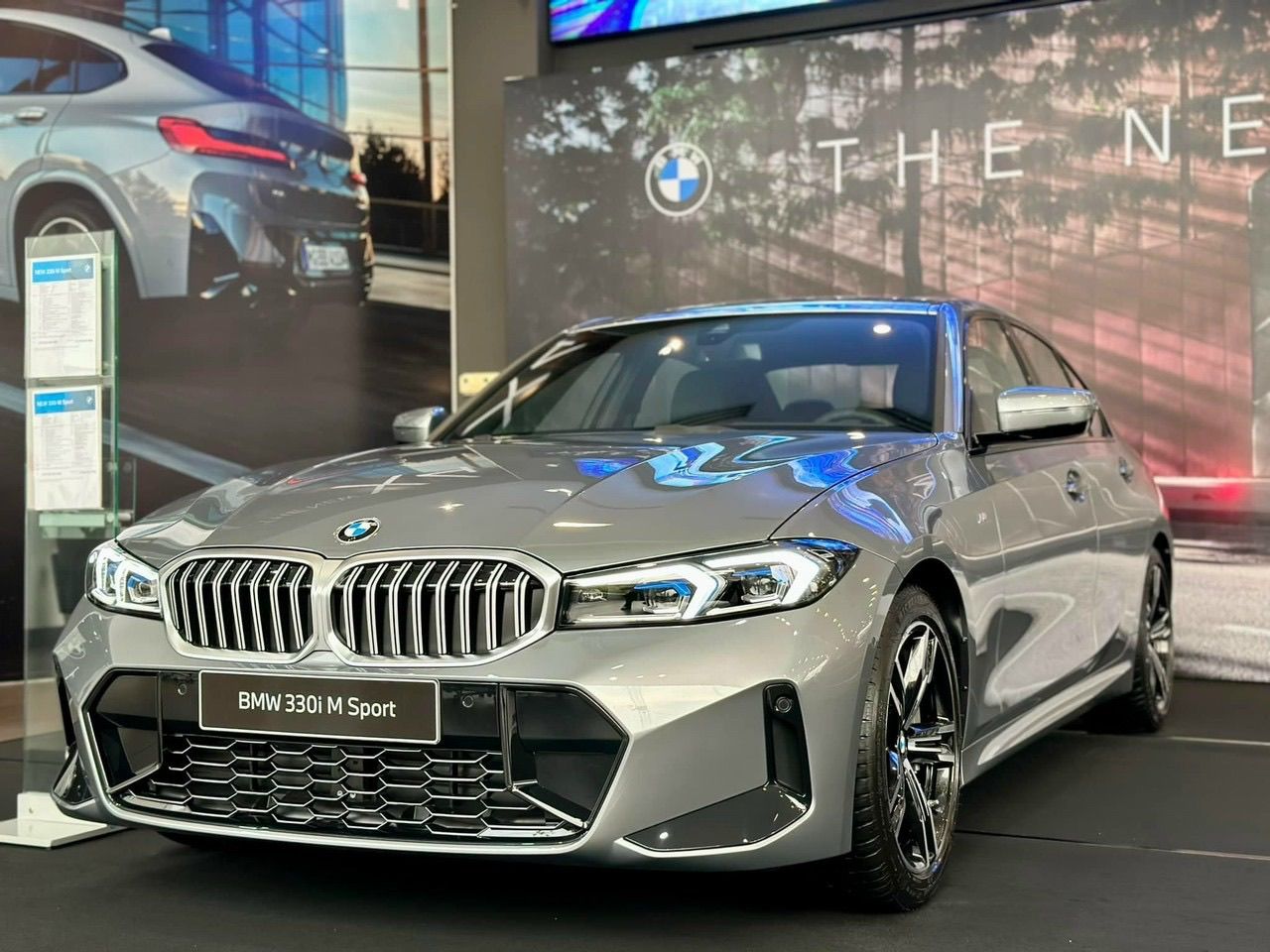 BMW 330i 2023 - Hót nhất thị trường