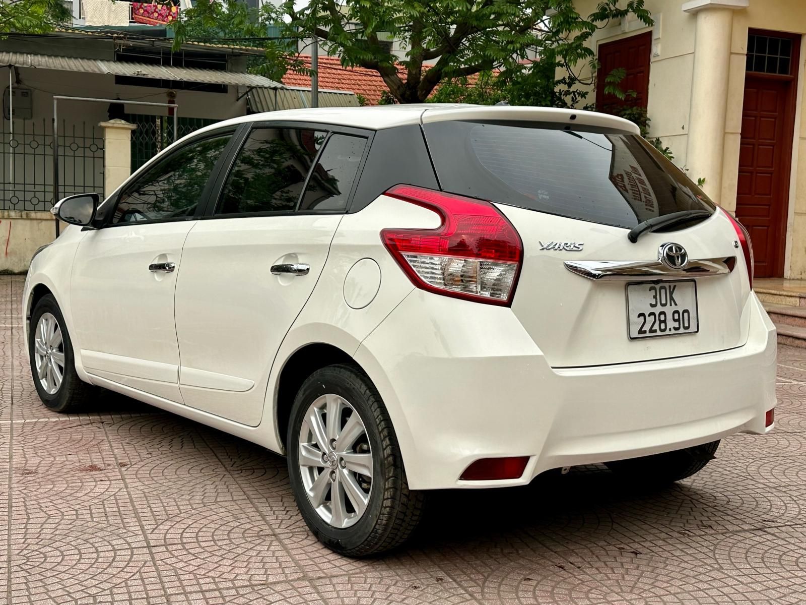 Toyota Yaris 2016 - Biển Hà Nội - Xe còn rất mới