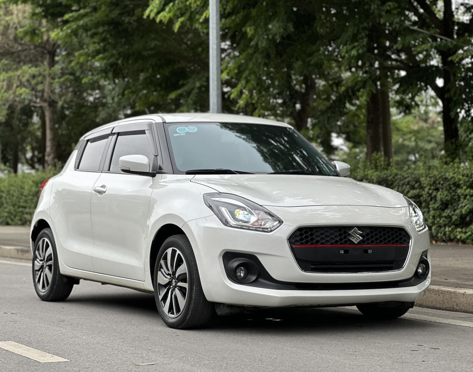 Suzuki Swift 2019 - Giá còn cực tốt