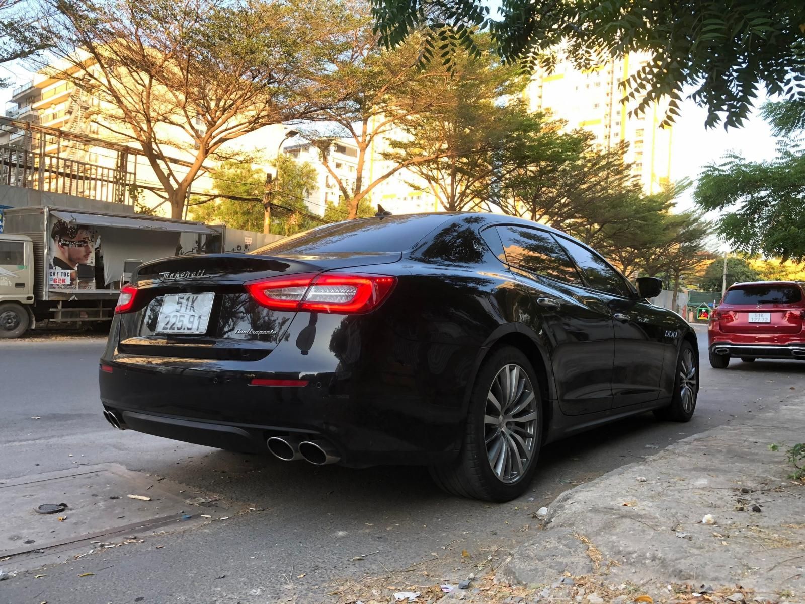 Maserati Quattroporte 2017 -  Màu Sơn Đen Mica sang trọng