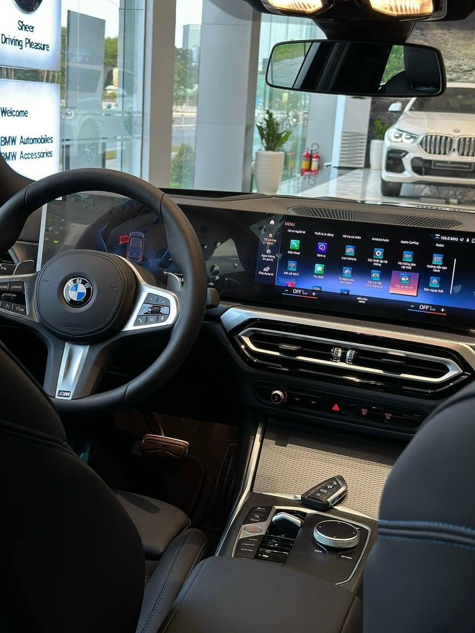 BMW 330i 2023 - Nóng nhất hiện nay