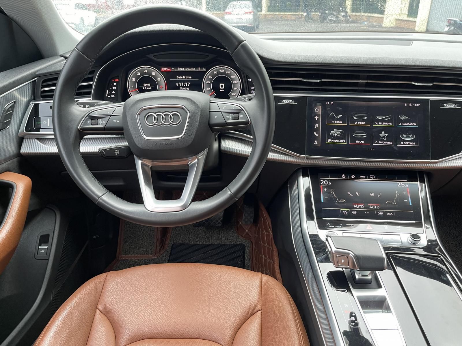 Audi Q8 2020 - SUV form Coupe