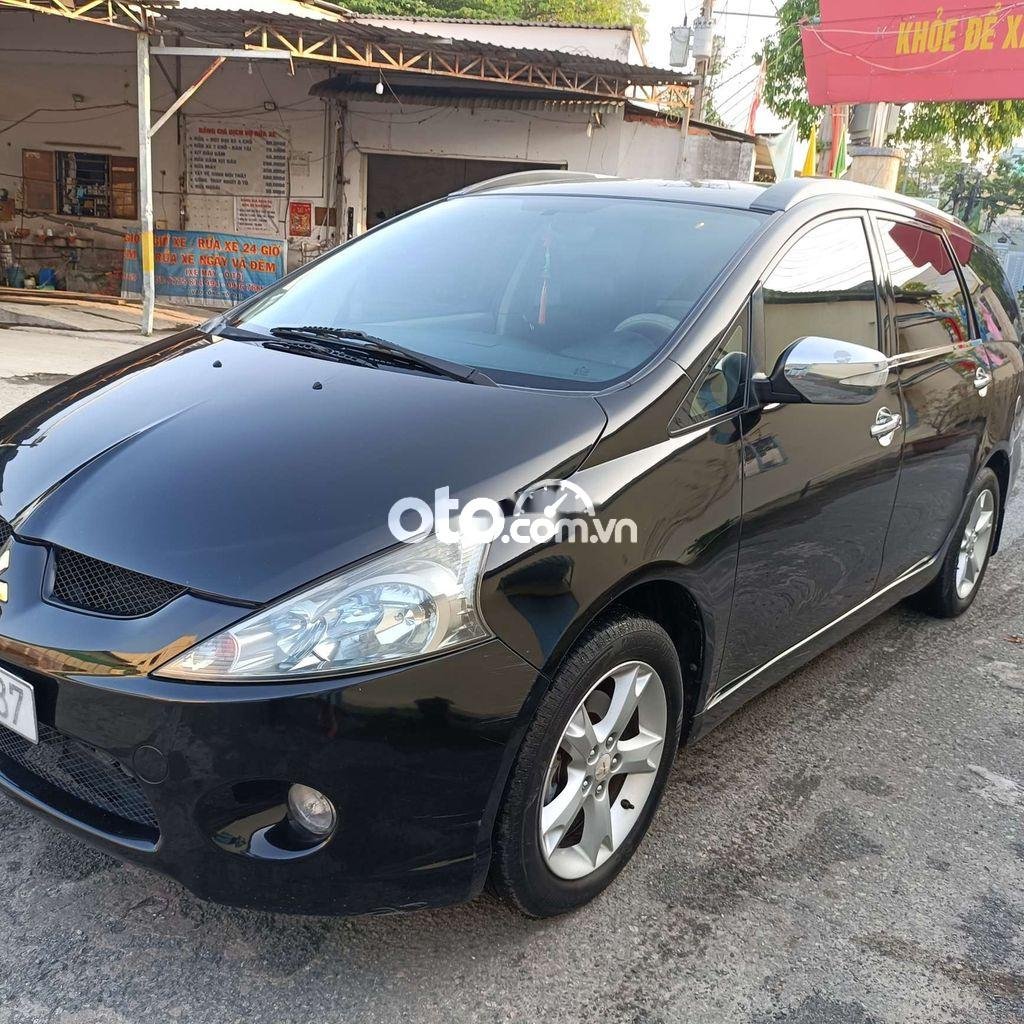 Mitsubishi Grandis  2009 tự động xe 1 chủ mua mới 2009 - Grandis 2009 tự động xe 1 chủ mua mới