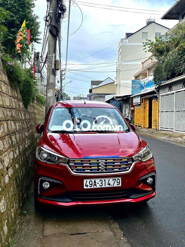 Suzuki Ertiga Cần bán xe  Etiga 2019 số tự động 2 cầu 2019 - Cần bán xe Suzuki Etiga 2019 số tự động 2 cầu