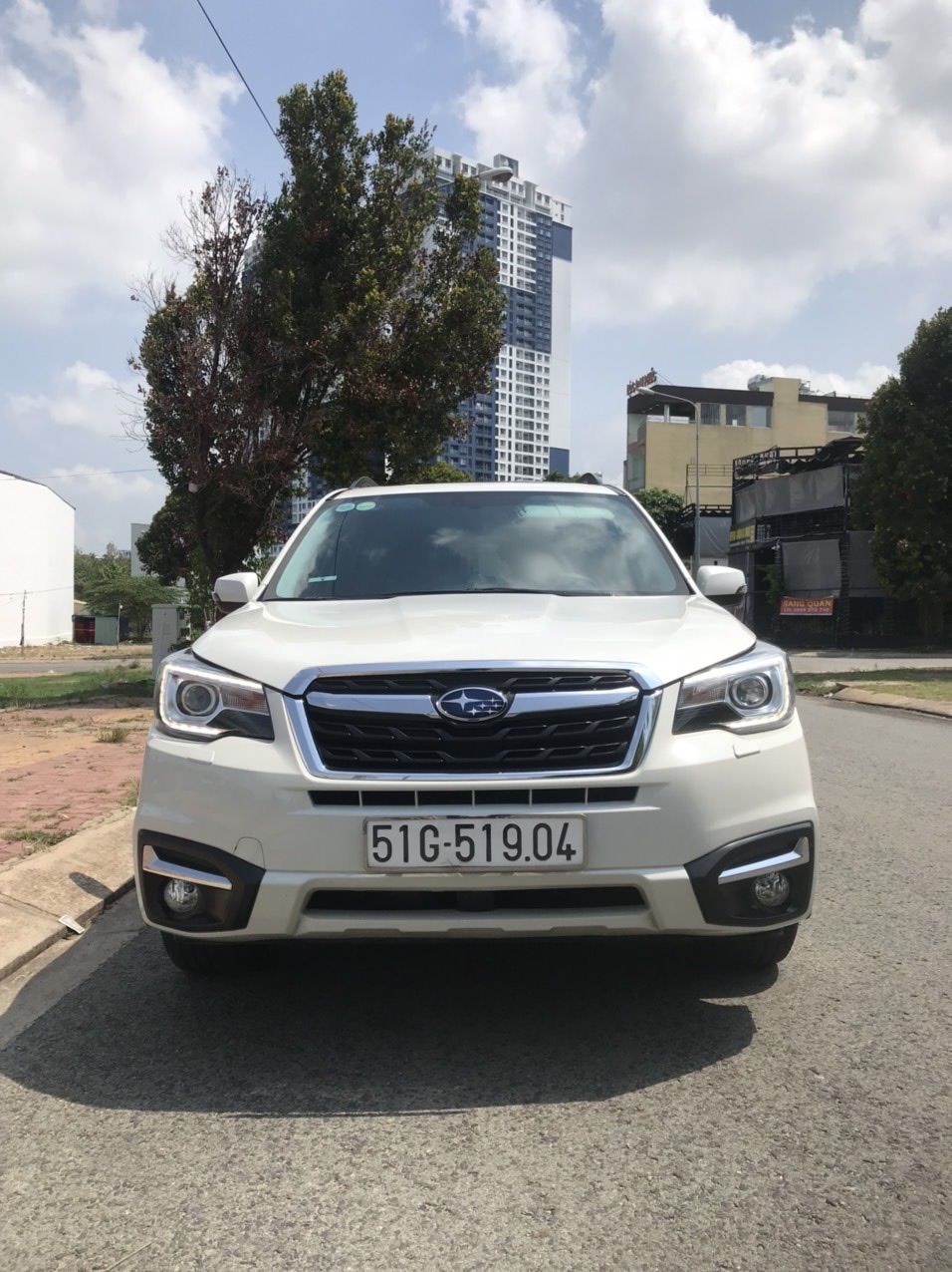 Subaru Forester 2017 - Odo 71.000km, bảo dưỡng chính hãng, cần bán giá 650 triệu