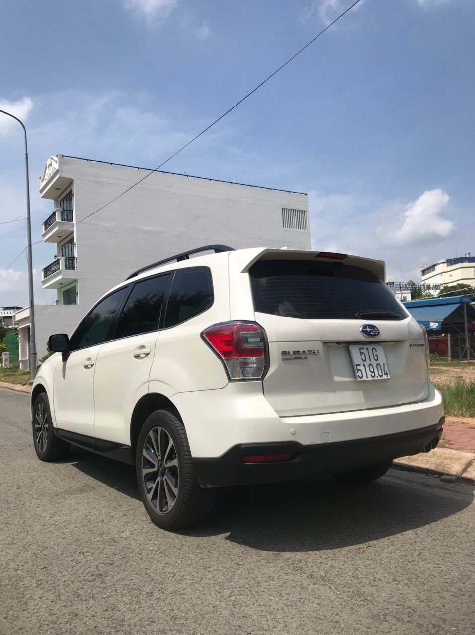 Subaru Forester 2017 - Odo 71.000km, bảo dưỡng chính hãng, cần bán giá 650 triệu