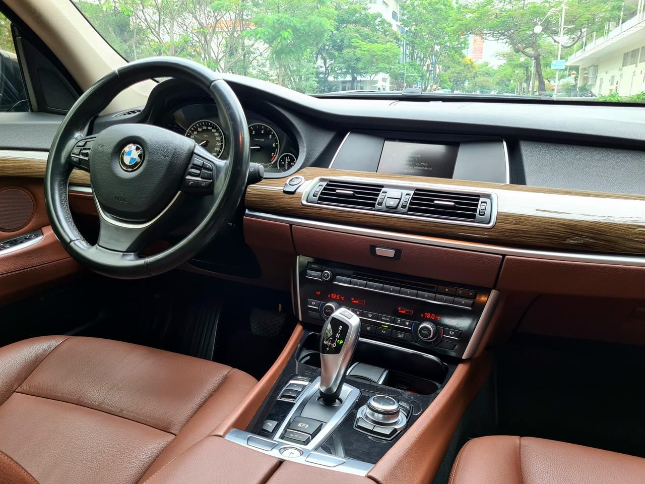 BMW 528i 2016 - Bản GT Coupe - Duy nhất toàn miền Nam