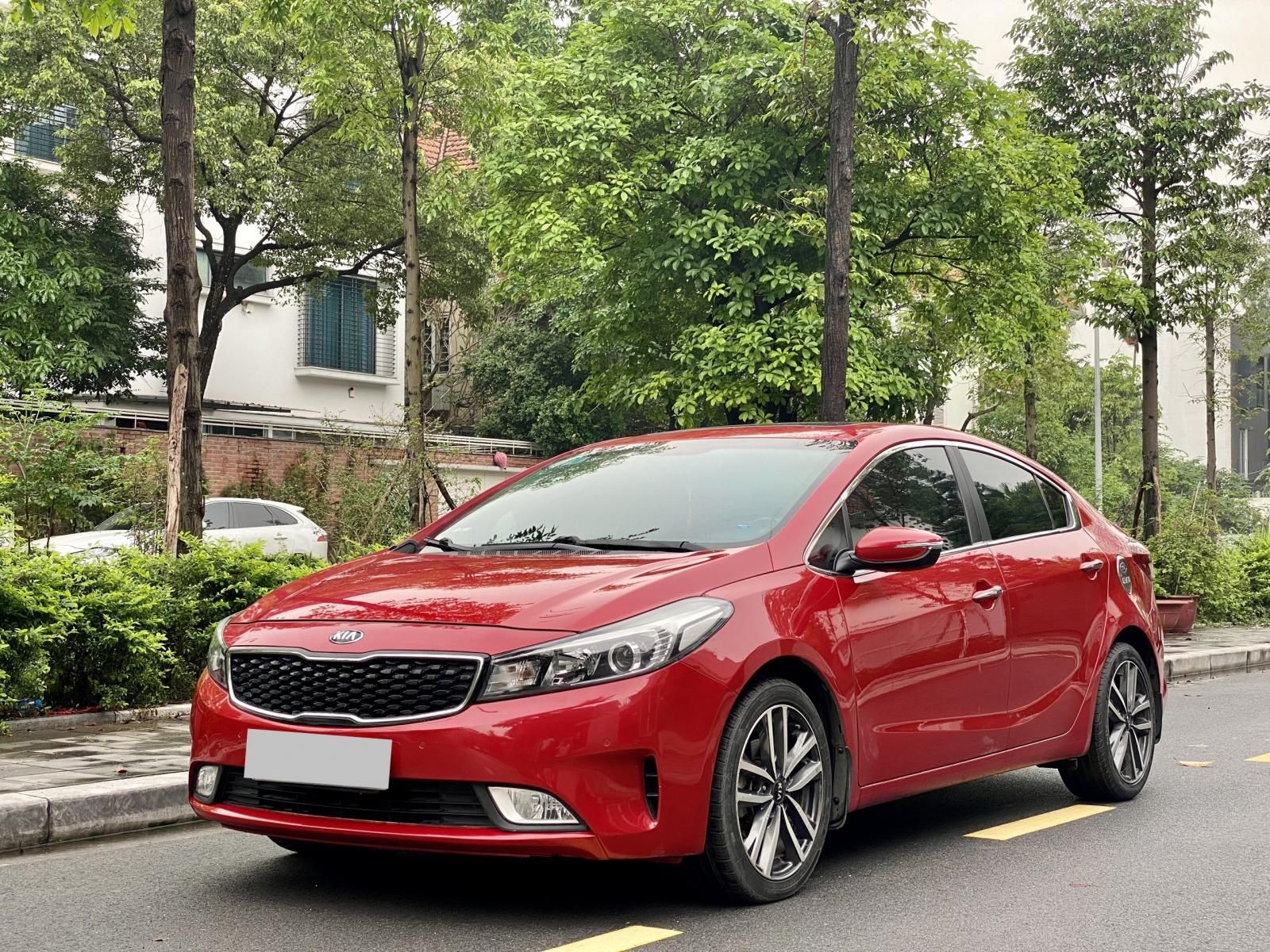 Kia Cerato 2016 - Màu đỏ, biển Hà Nội