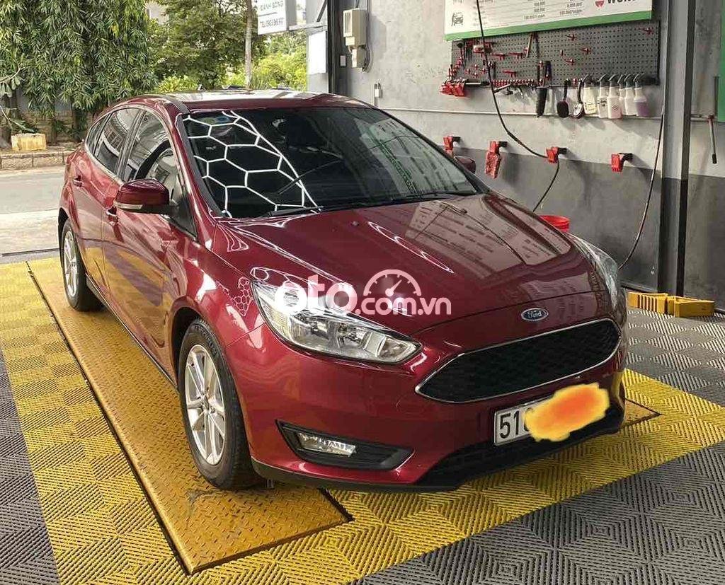 Ford Focus Xe nhà đang sử dụng muốn đổi 7 chỗ nên cần bán 2018 - Xe nhà đang sử dụng muốn đổi 7 chỗ nên cần bán