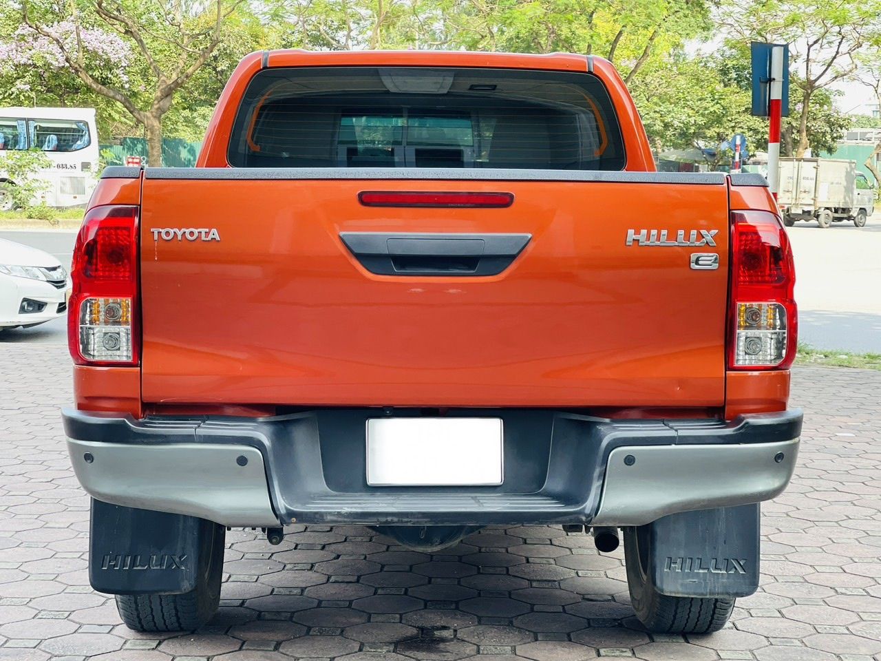 Toyota Hilux 2021 - Odo 3,8 vạn km